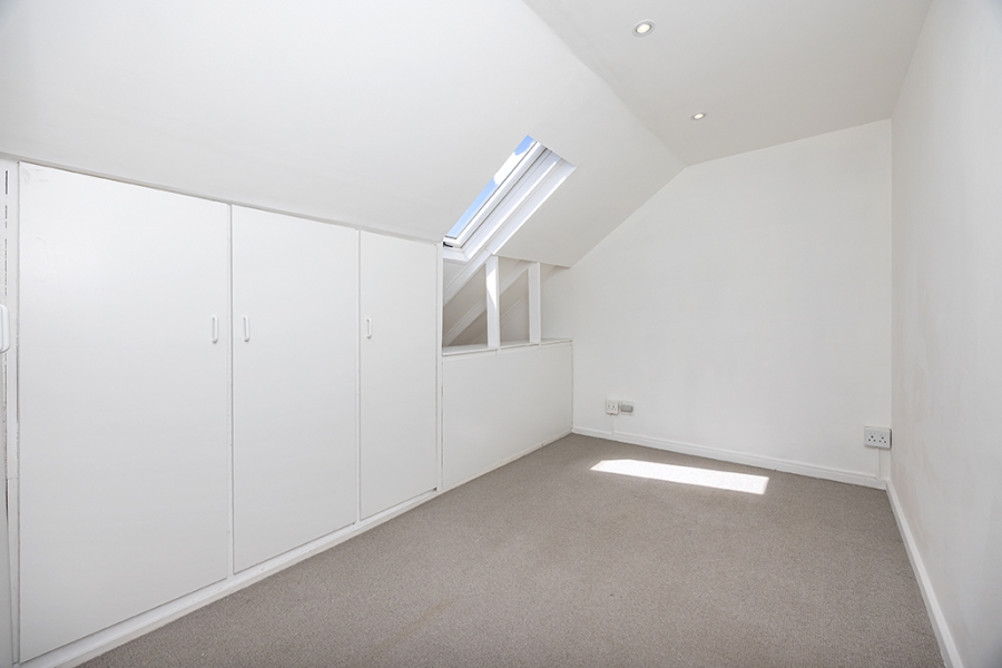 To Let 3 Bedroom Property for Rent in Mowbray Western Cape